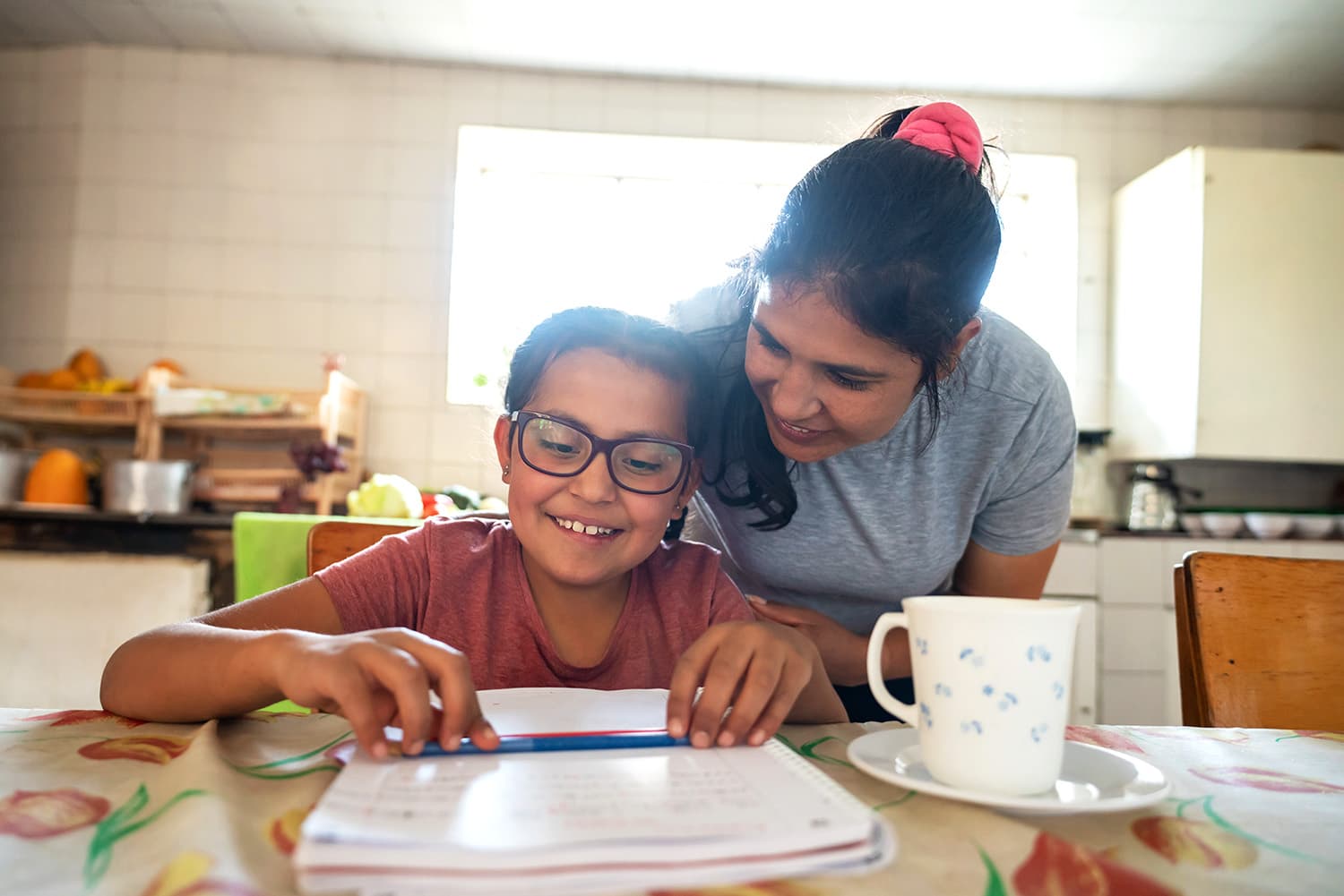 medicaid-image mother Daughter homework